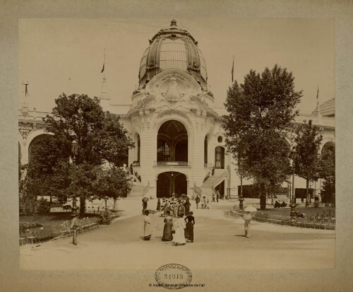 Exposition Universelle de 1900. Palais des Fils, Tissus et Vêtements, Escalier Monumental