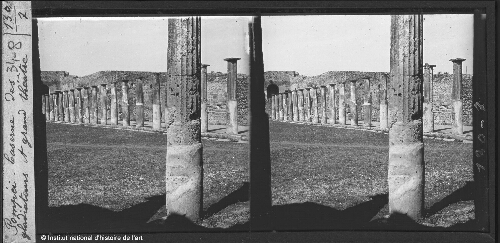 Pompei. Caserne des gladiateurs et grand théâtre