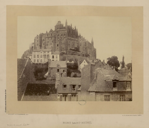 Mont Saint-Michel, vue prise des remparts (sud-est)