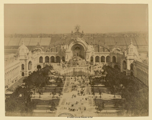 Exposition Universelle de 1900. Le Palais de l'Electricité, vue prise de la Tour Eiffel