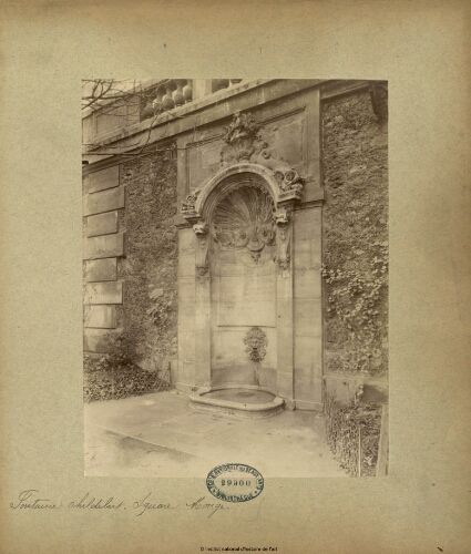 Fontaine Childebert, Square Monge