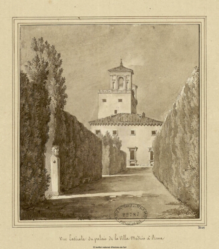 Vue latérale du palais de la Villa Medicis à Rome
