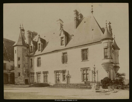 Château de Chaumont. Façade sur la cour