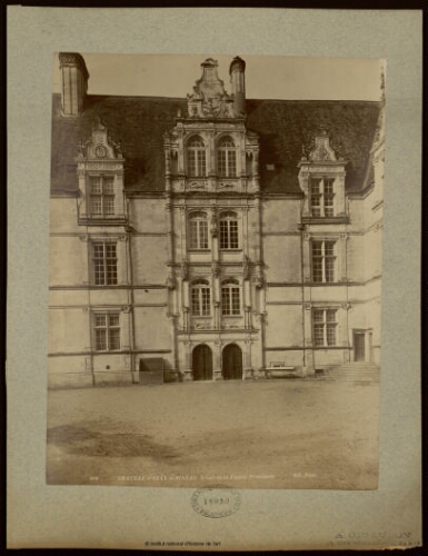 Château d'Azay le Rideau. Détail de la façade principale