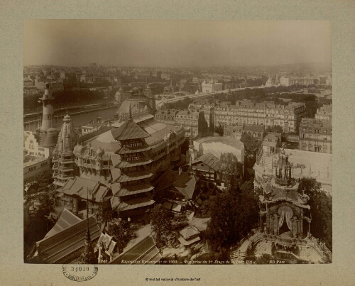 Exposition Universelle de 1900. Vue prise du 1er Etage de la Tour Eiffel