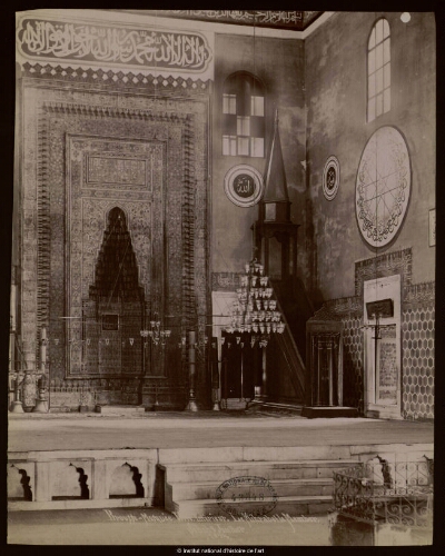 Brousse, Mosquée, vue intérieure, le Mihrab et le Member, 1894