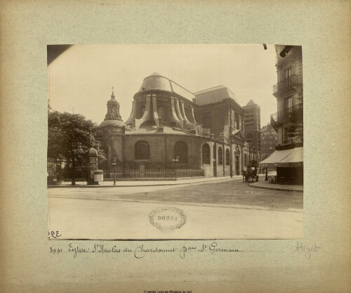 Église Saint Nicolas du Chardonnet, Boulevard Saint Germain