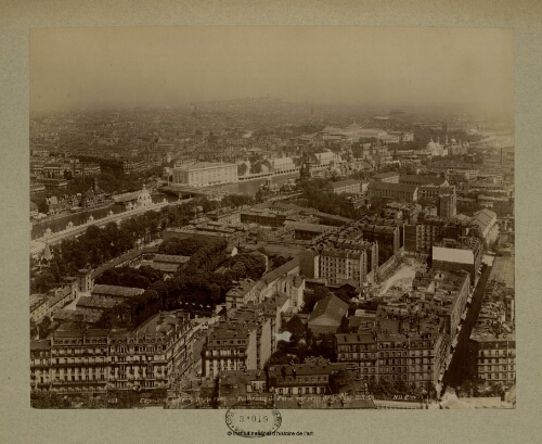 Exposition Universelle de 1900. Panorama de Paris, vue prise de la Tour Eiffel