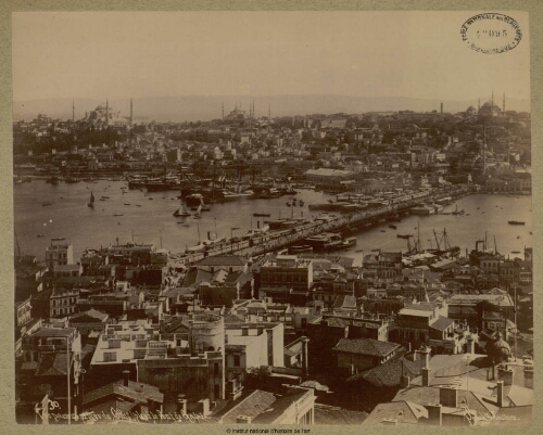 Vue panoramique de Constantinople et le pont de Galata