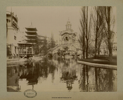 Exposition Universelle de 1900. Parc du Champ de Mars, le Lac