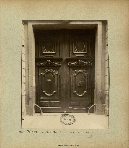 Hôtel de Meillant [sic], 19 Quai d'Anjou